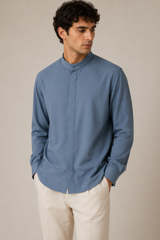 Camisa Clásica Cuello Cadete con Cubre Botón