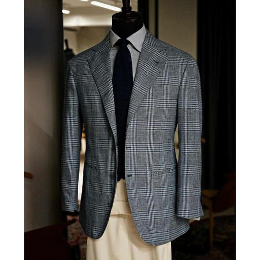 Gales Suit